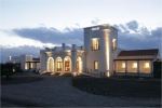 CAVAS WINE LODGE