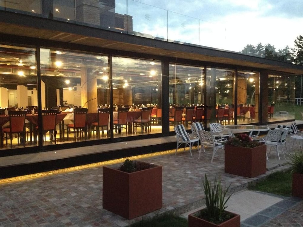 SAN MIGUEL PLAZA (7)