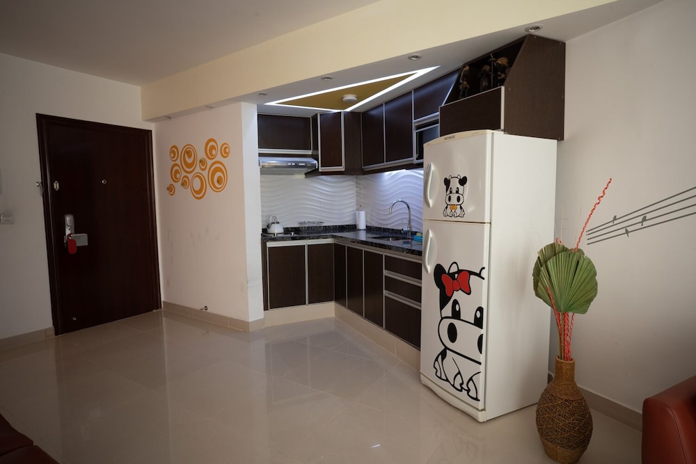 Apart Boutique Shoshana (11)
