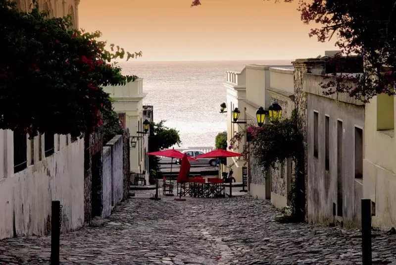 Colonia Del Sacramento: Um Lugar Para Relaxar