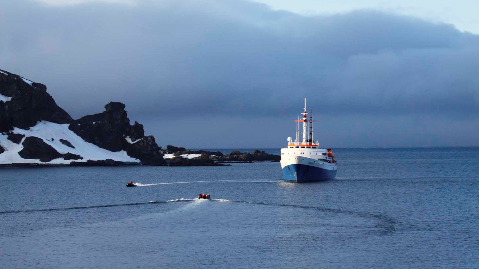 Classic Antarctica (2)