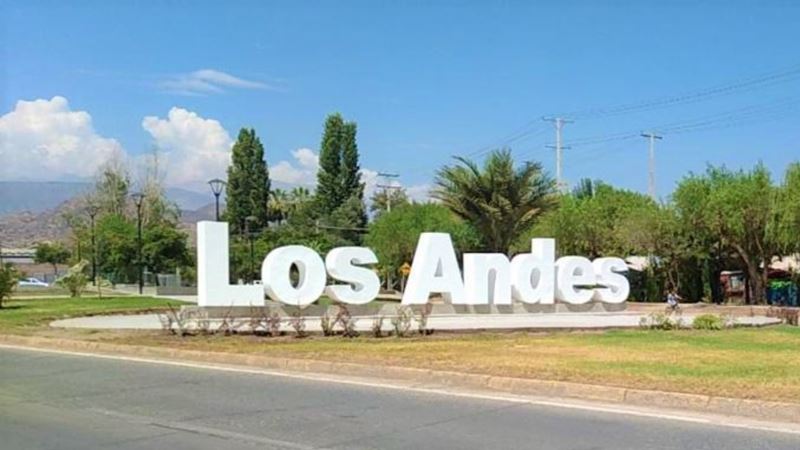 Travelling In Los Andes