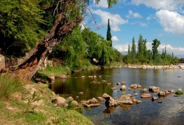 Paquetes A Mina Clavero