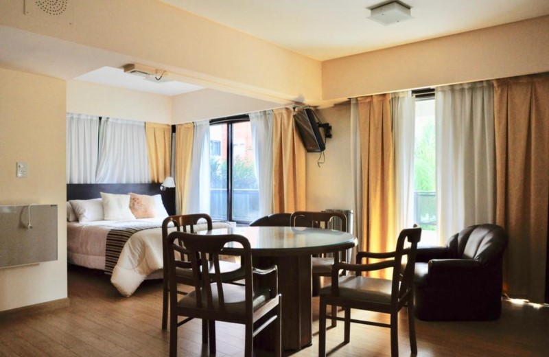 GOLF TOWER SUITES AND APARTMENTS (5)