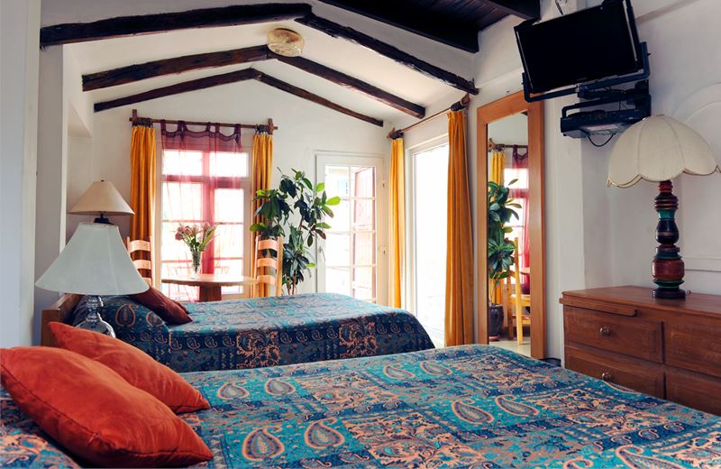 HOTEL ANTINEA - JUNIOR SUITE (5)