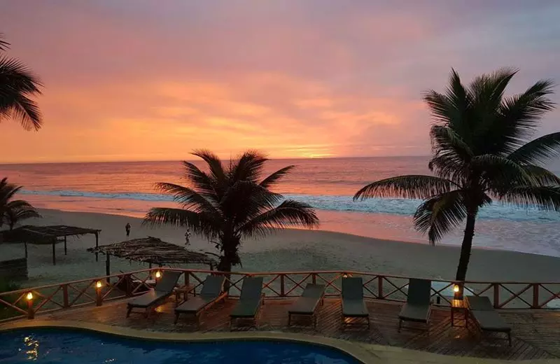 Mancora Beach Bungalows