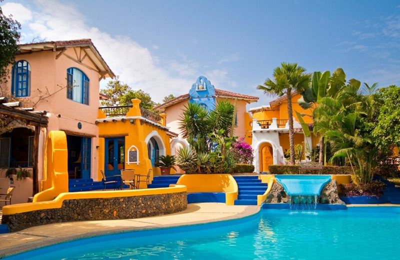 MANTARAYA LODGE  Marzo a Mayo, Octubre a Noviembre (4)