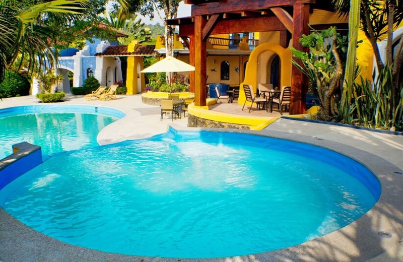 MANTARAYA LODGE  Marzo a Mayo, Octubre a Noviembre (5)