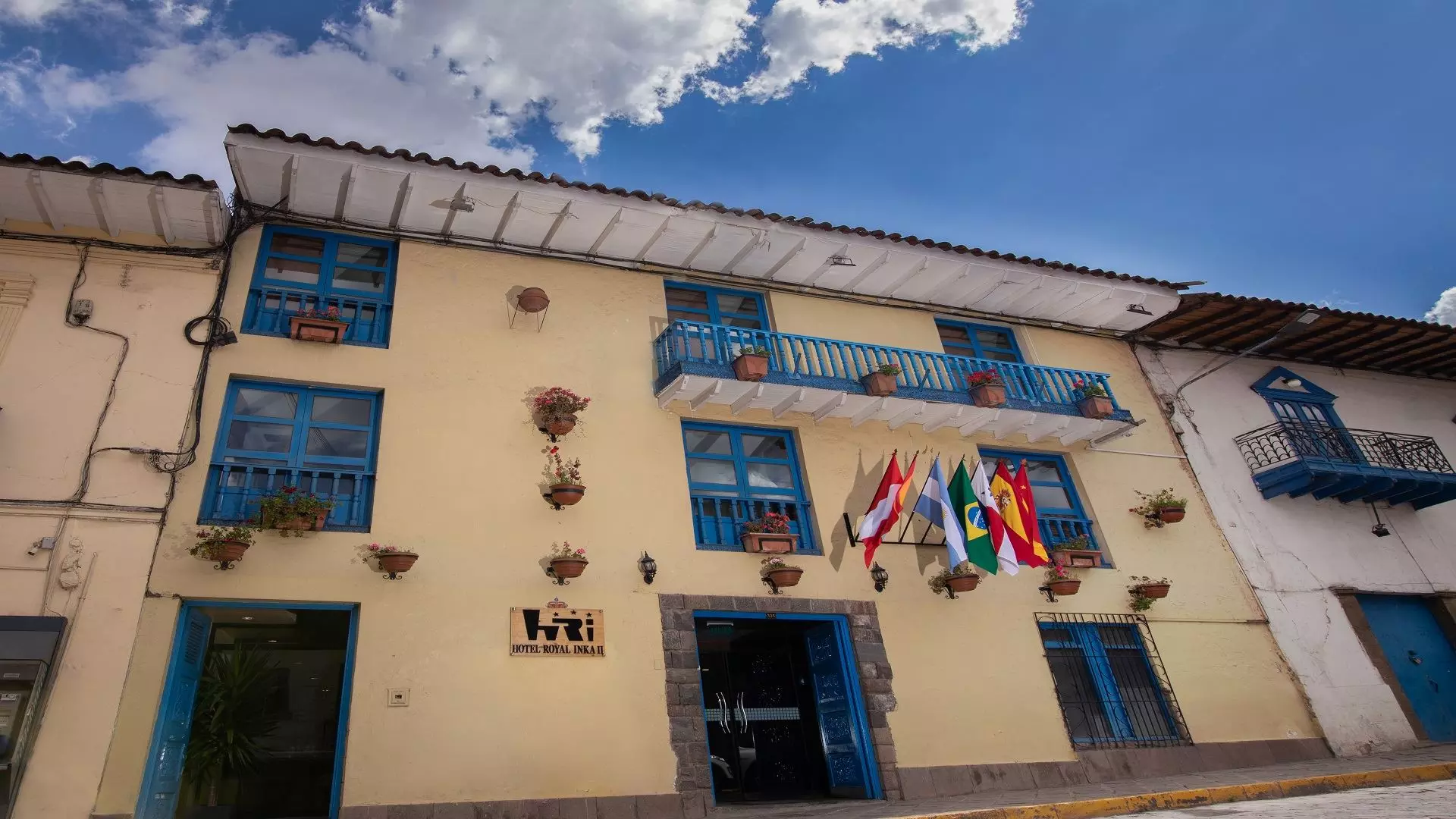 Royal Inka Ii Experience