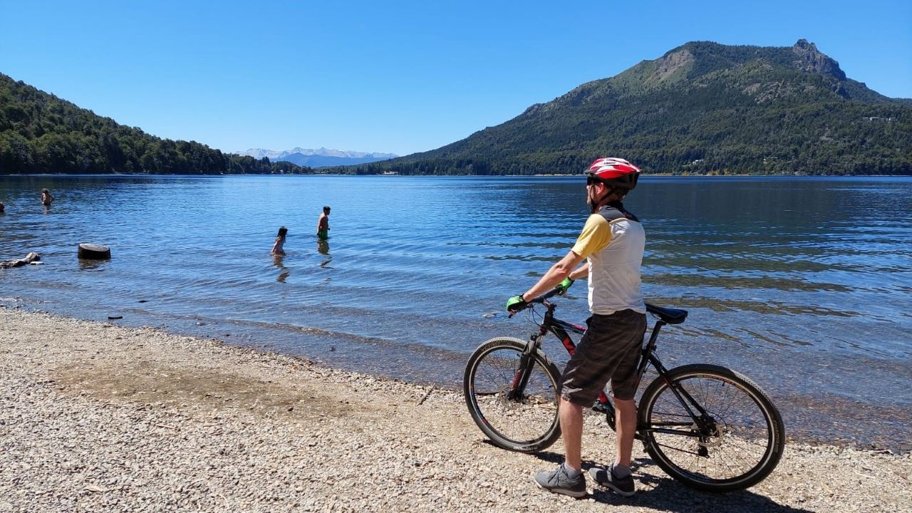 LOCATION DE VÉLOS ÉLECTRIQUES SUR PETIT CIRCUIT (8)