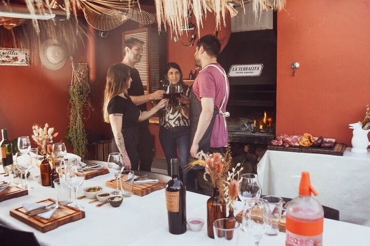 ARGENTINE BARBECUE IN SMALL GROUPS (9)