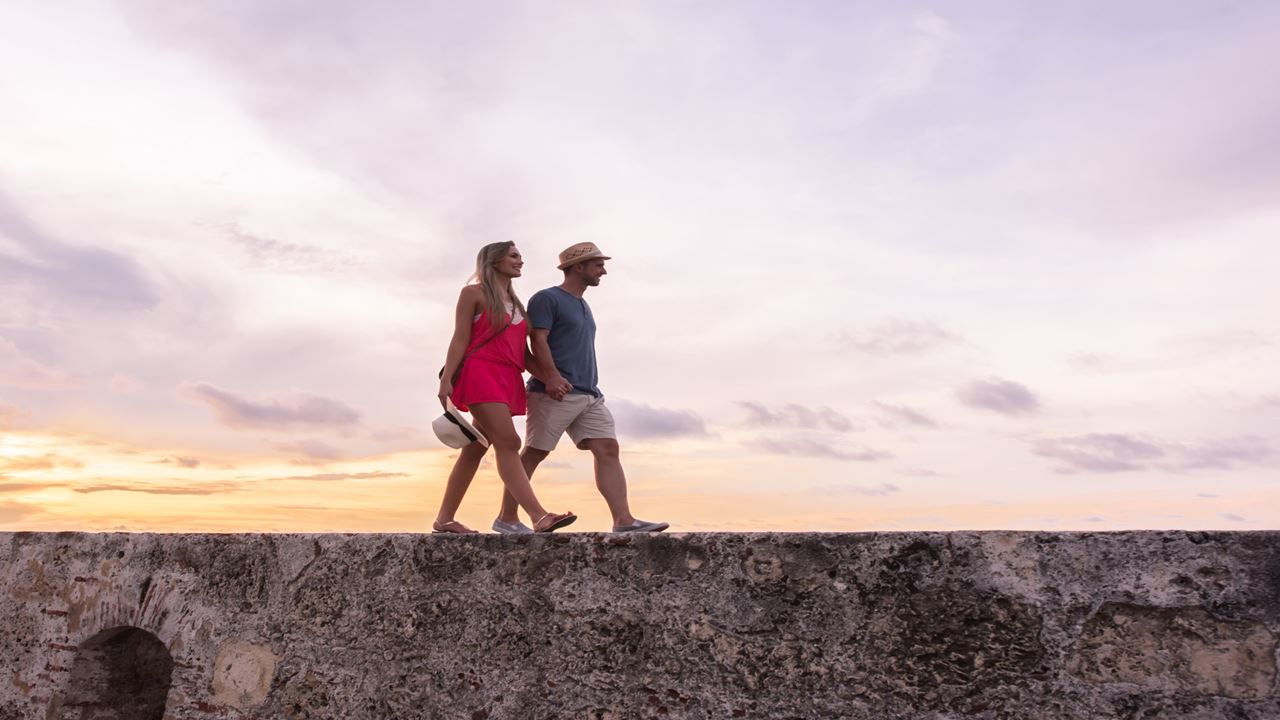 Coucher de soleil sur le mur et dîner gastronomique (7)