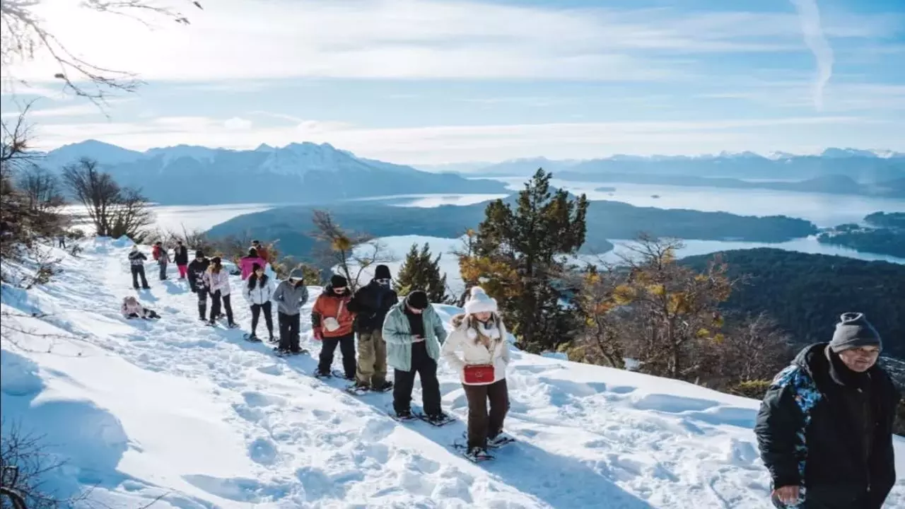 Snowshoeing And Fondue Hike In Cerro Lopez