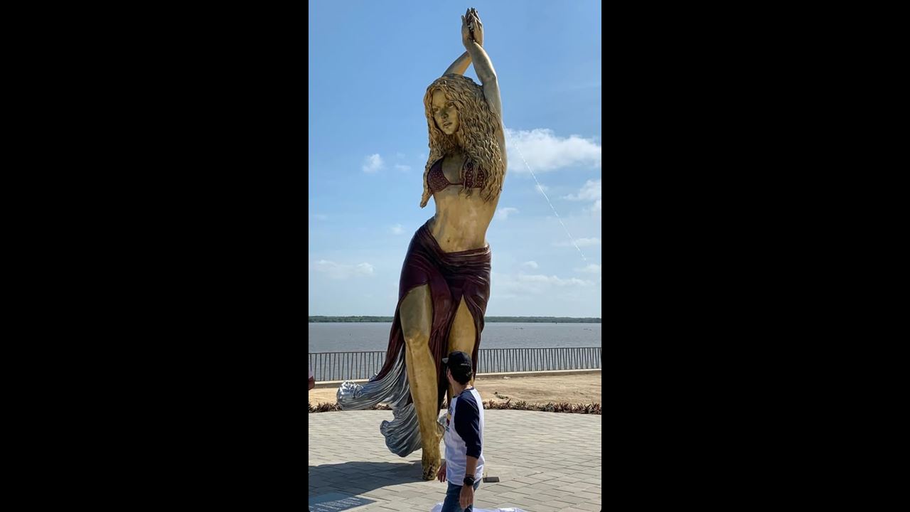 Caminata Guiada al Atardecer por el Malecón del Río Magdalena (8)