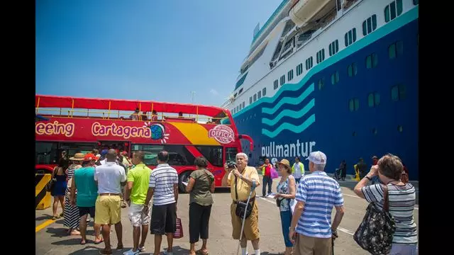 Carthagène À Votre Rythme : Bus Touristique Hop On - Hop Off