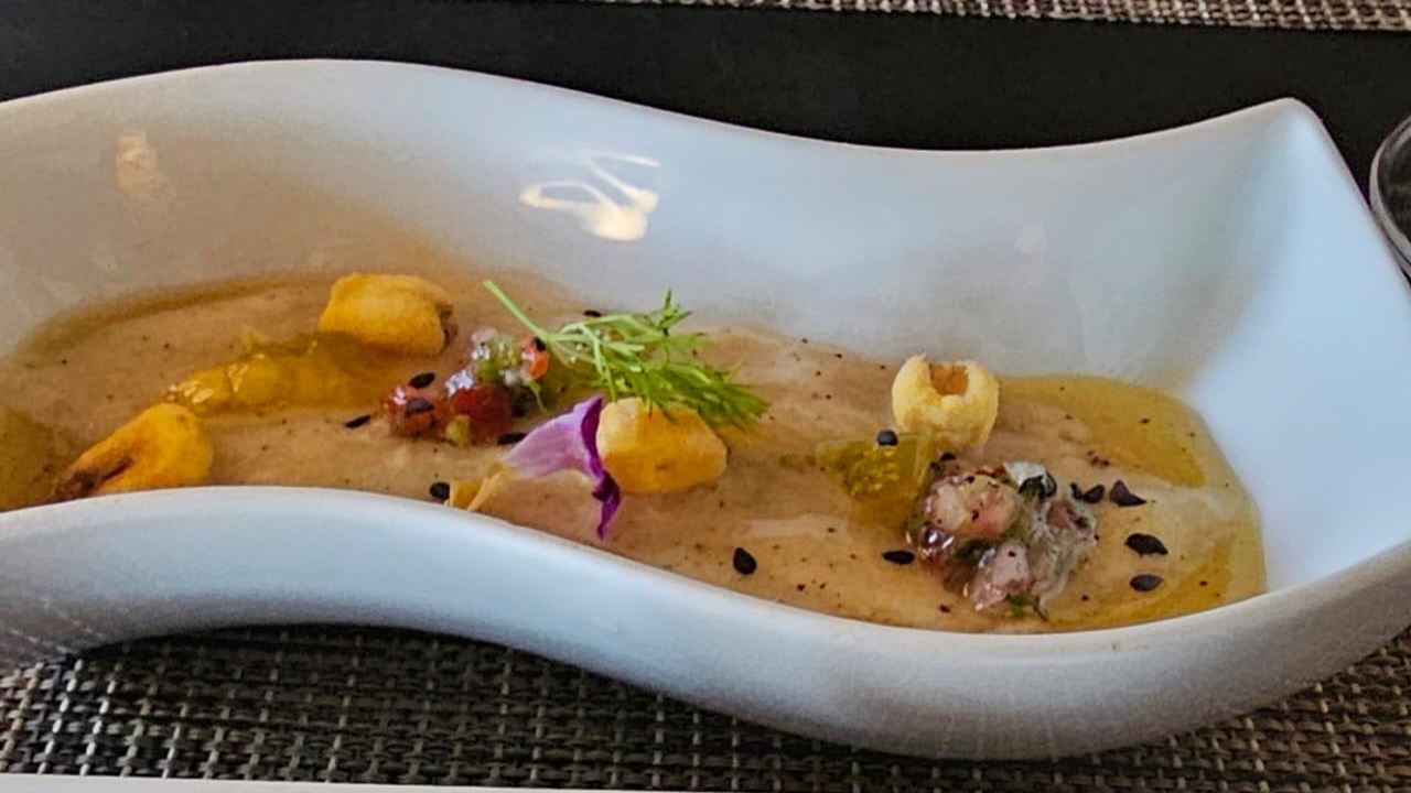 Gourmet Wine Tasting and Local Cuisine (7)