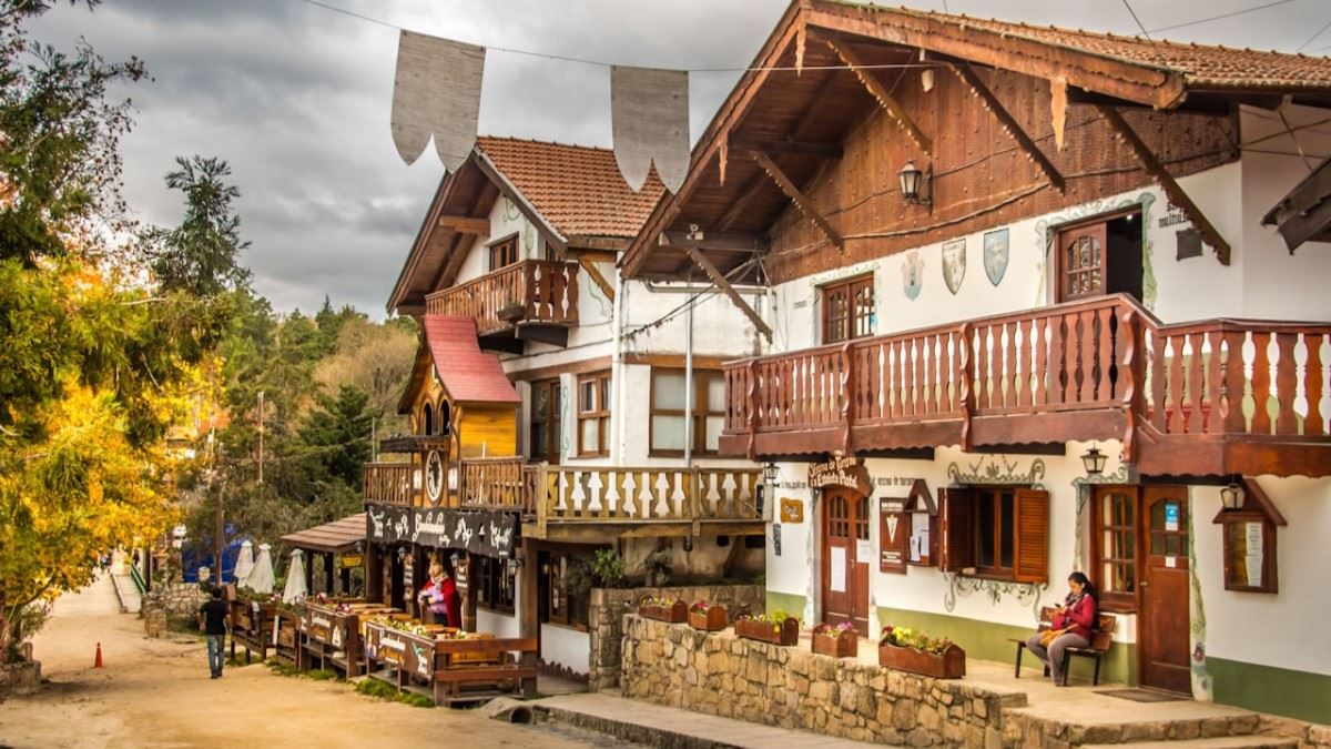 VISITE DE LA VILLE (5)