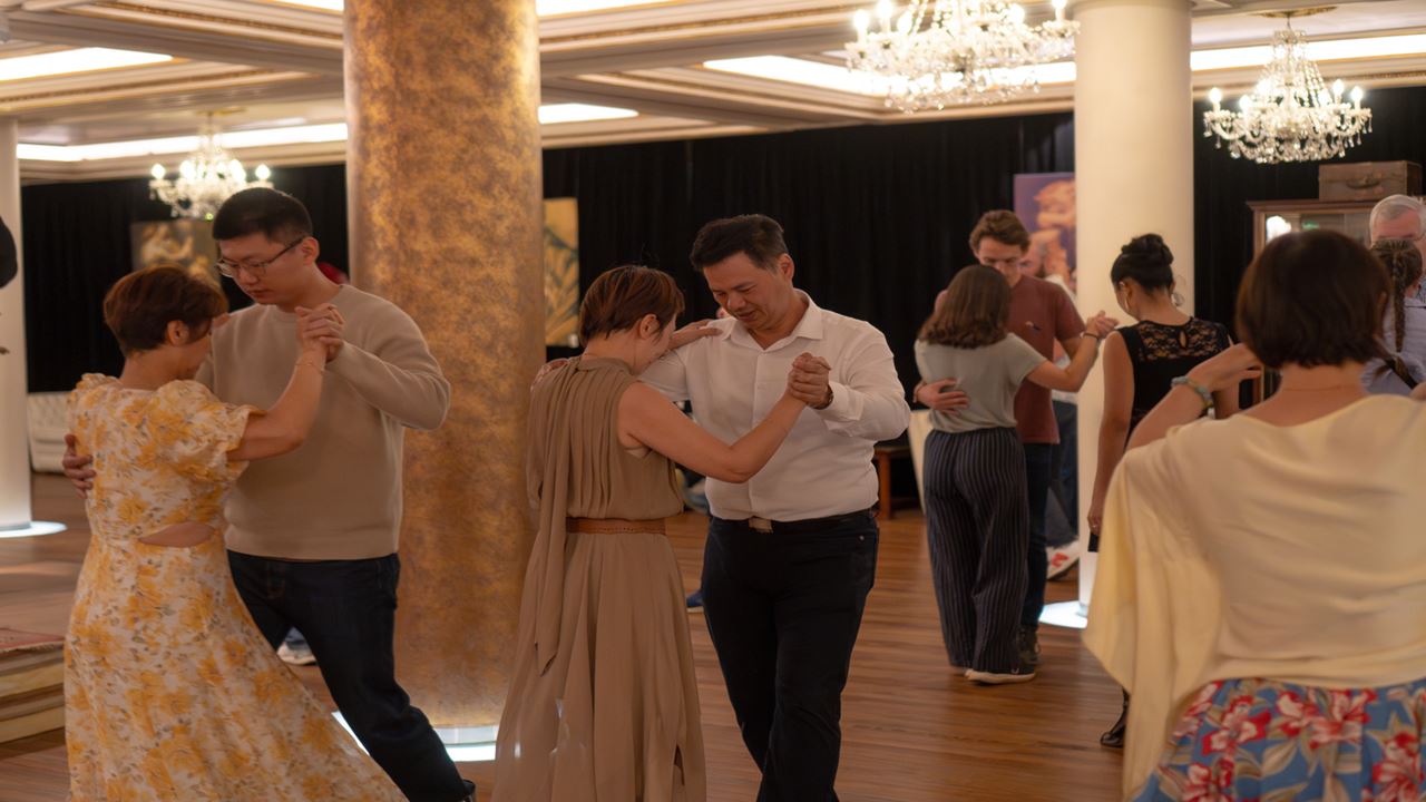 Cours De Tango Et Visite Du Musée Du Bandonéon