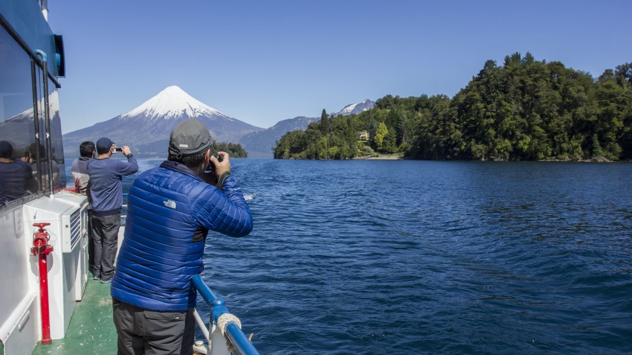 ANDEAN CROSSING FROM BARILOCHE TO PUERTO VARAS (3)