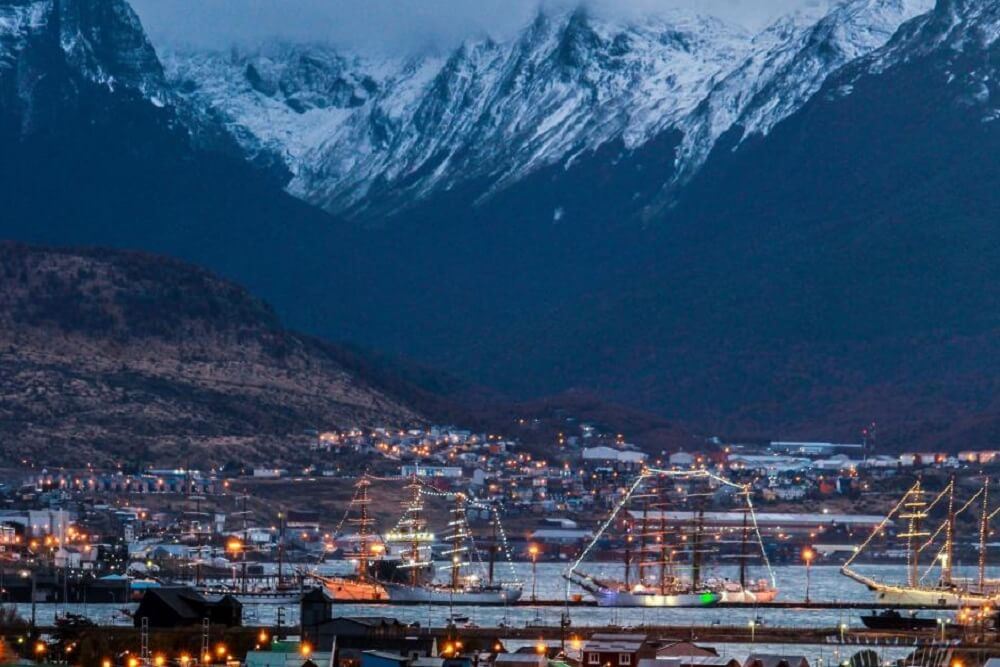 Cruce De Ushuaia A Puerto Williams