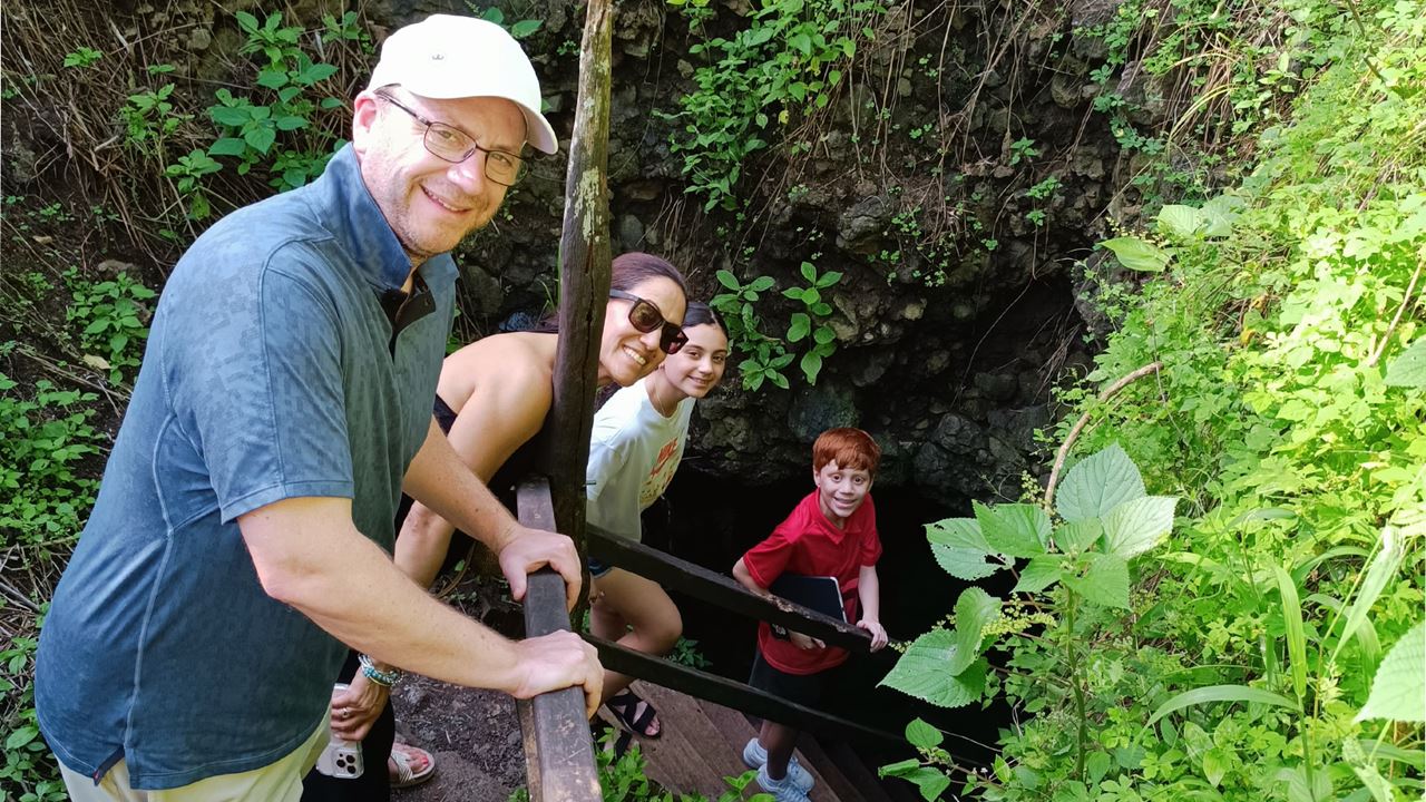 De Baltra à Puerto Ayora : Transfert avec Turtle Ranch et Lava Tunnels (5)