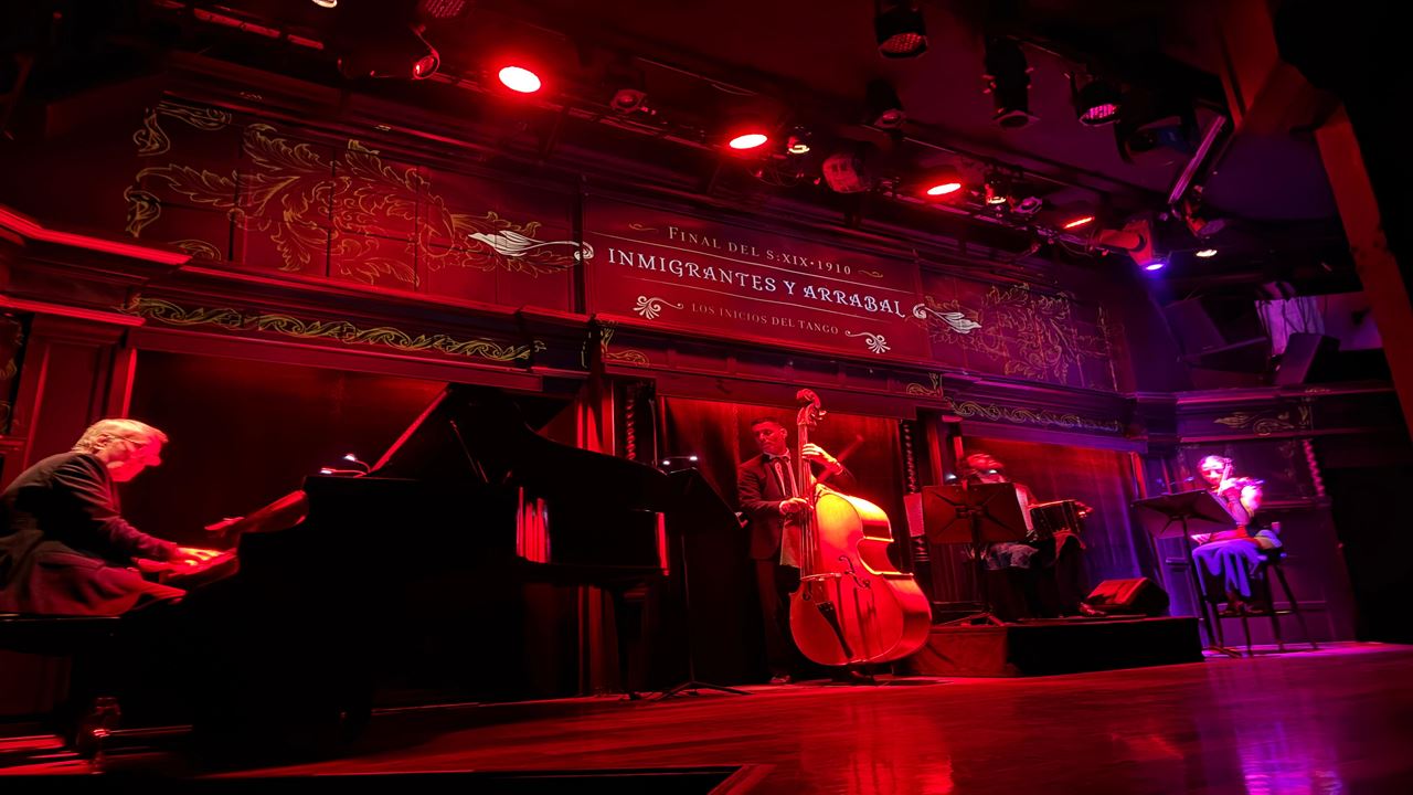The Querandi Tango Show (15)
