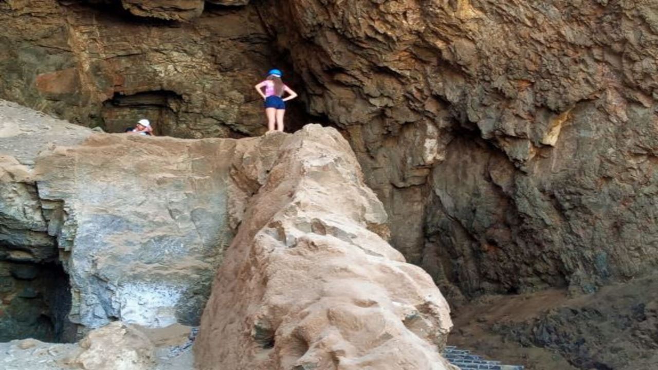 Excursão Às Praias, Grutas E Pictografias De Arica
 foto 7