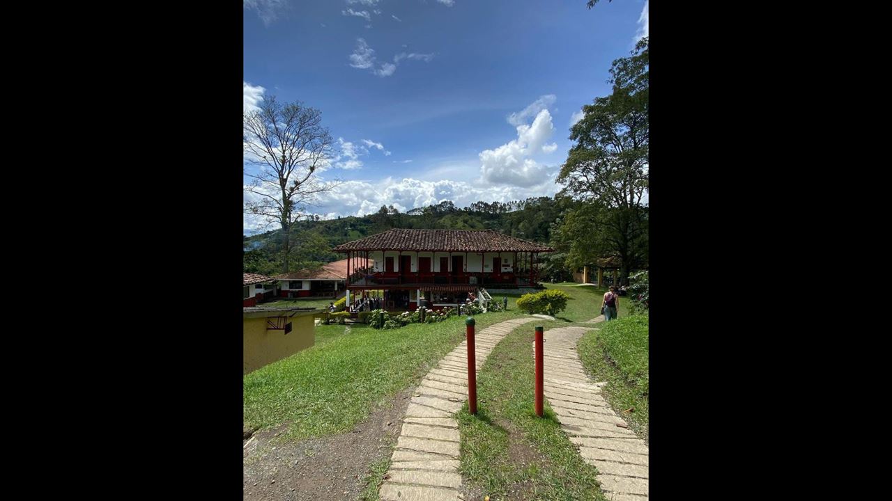Finca El Ocaso: Tour de café com Jeep Willys, colheita e degustação de café.
 (8)