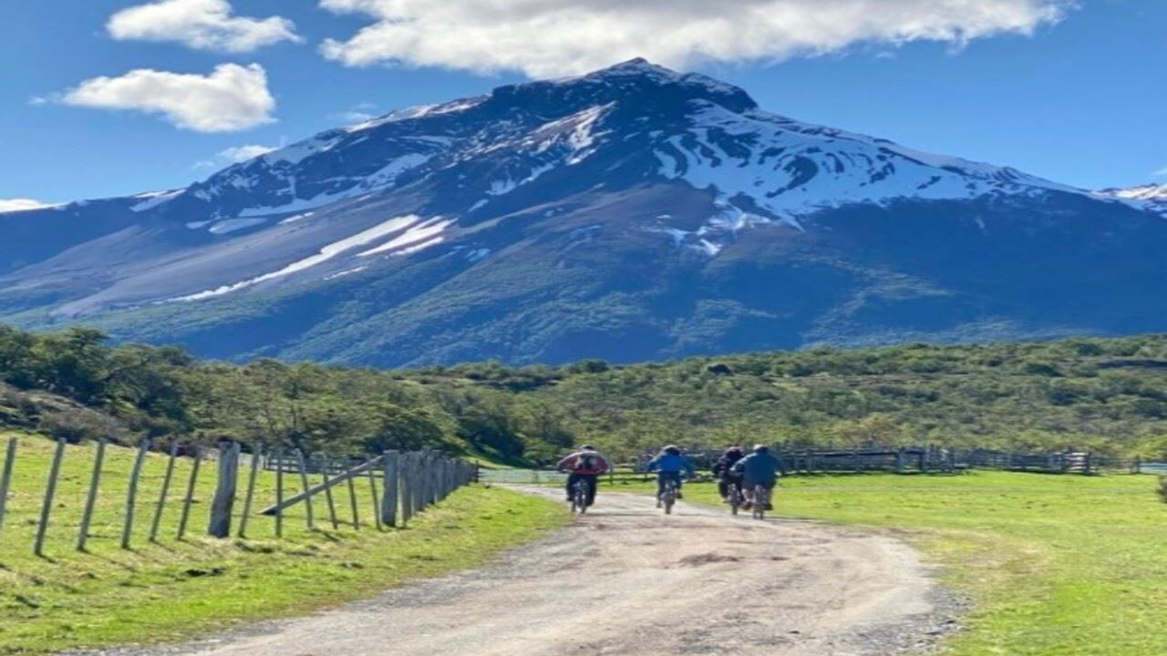 Full-Day E-Bike Adventure: Puerto Natales Fjords (4)