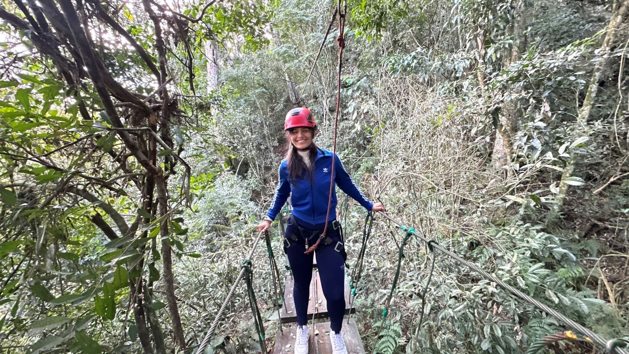 JUNGLE FLY ADVENTURE IN SMALL GROUPS (13)