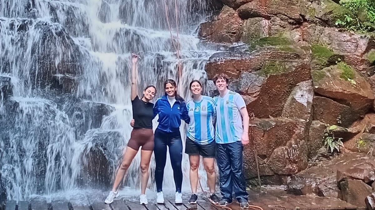 JUNGLE FLY ADVENTURE IN SMALL GROUPS (15)