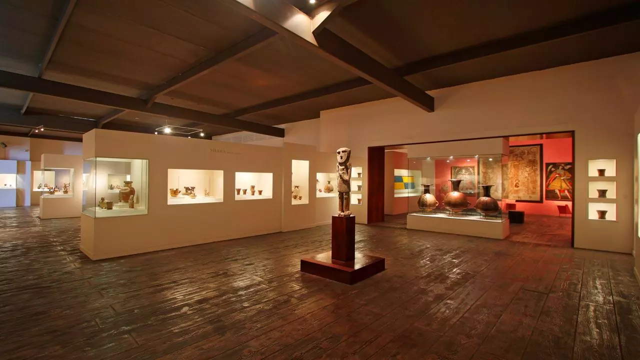 Larco Museum With Gourmet Dinner