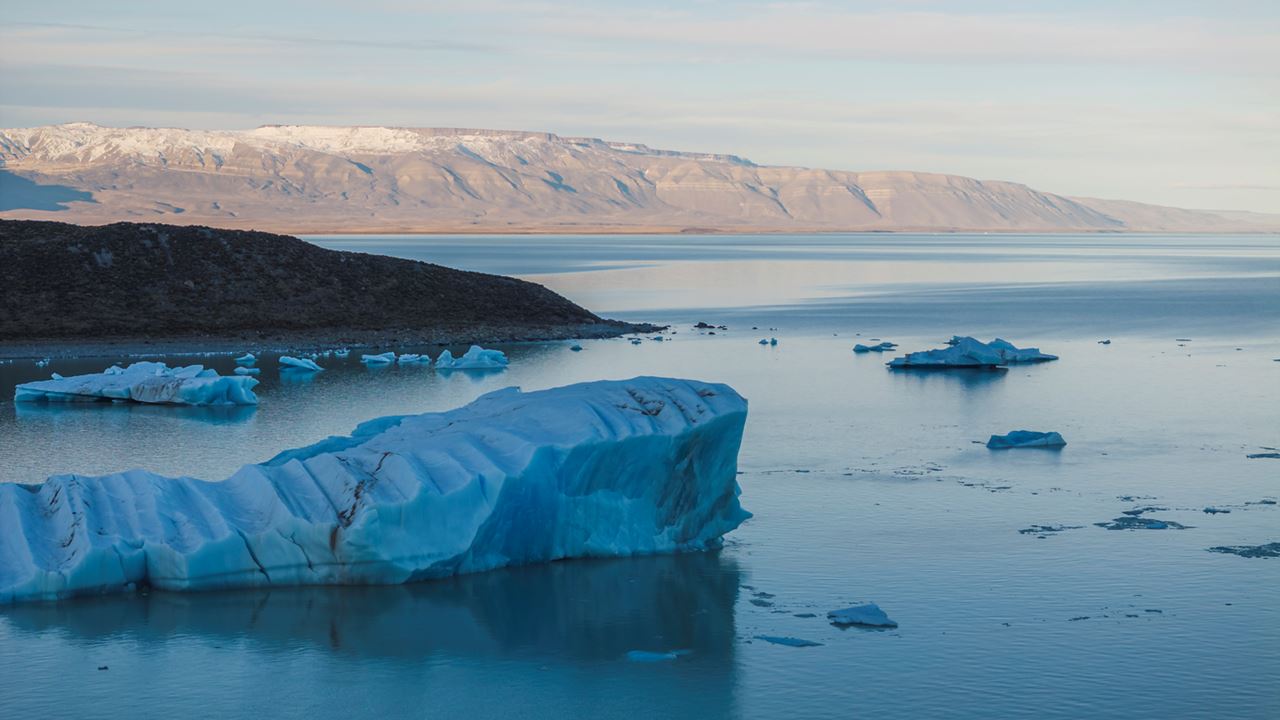 NAVIGATION SUR LE LAC VIEDMA (7)