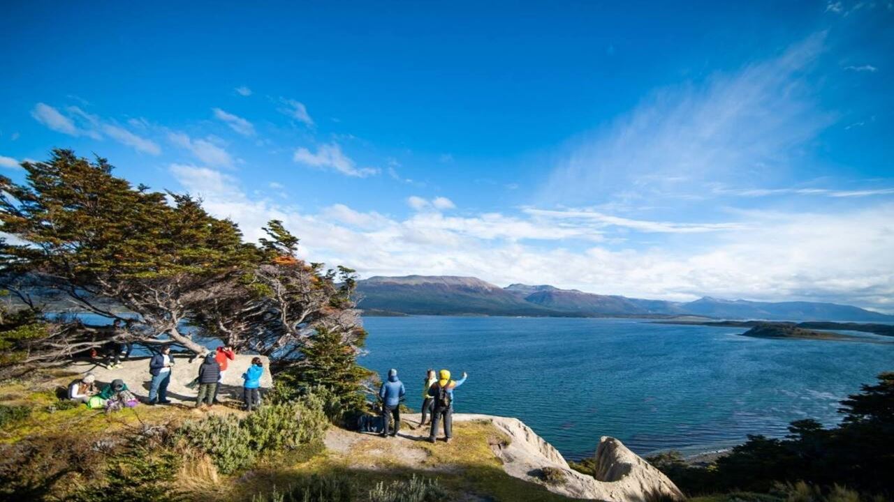 OFFRE : TRANSFERTS AÉROPORT, PARC NATIONAL ET NAVIGATION VERS L`ÎLE DES LOUPS ET DES OISEAUX (12)