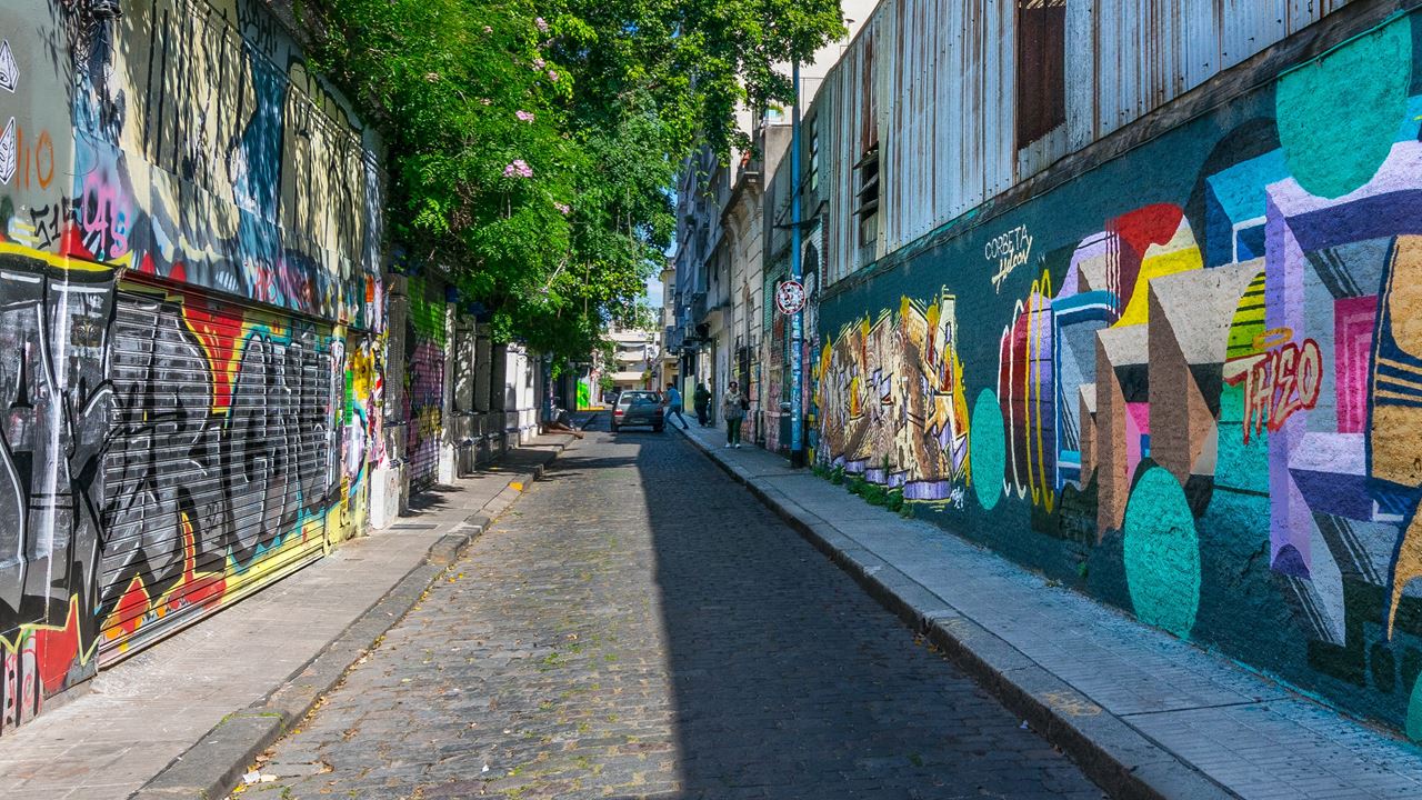 Palermo Graffiti Walking Tour foto 1