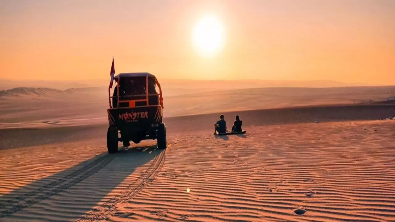Paracas And Huacachina Oasis