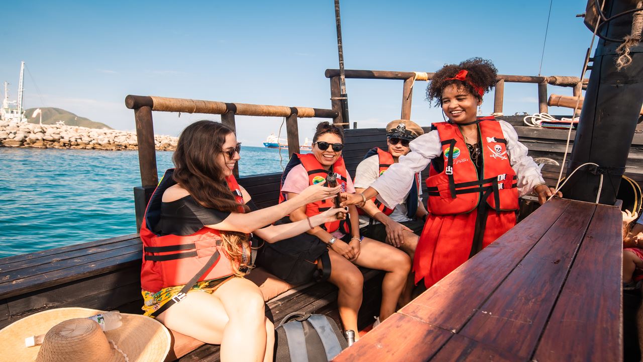 Paseo en Barco Pirata (3)