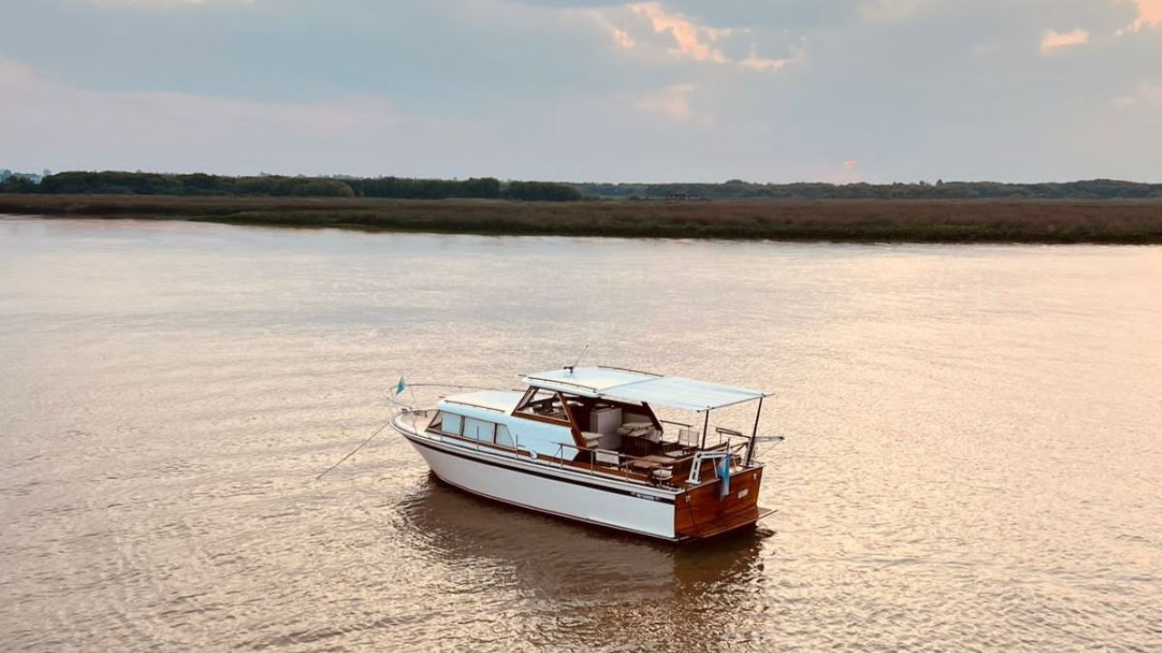 TOUR DE IATE PELO DELTA DO PARANÁ (1)