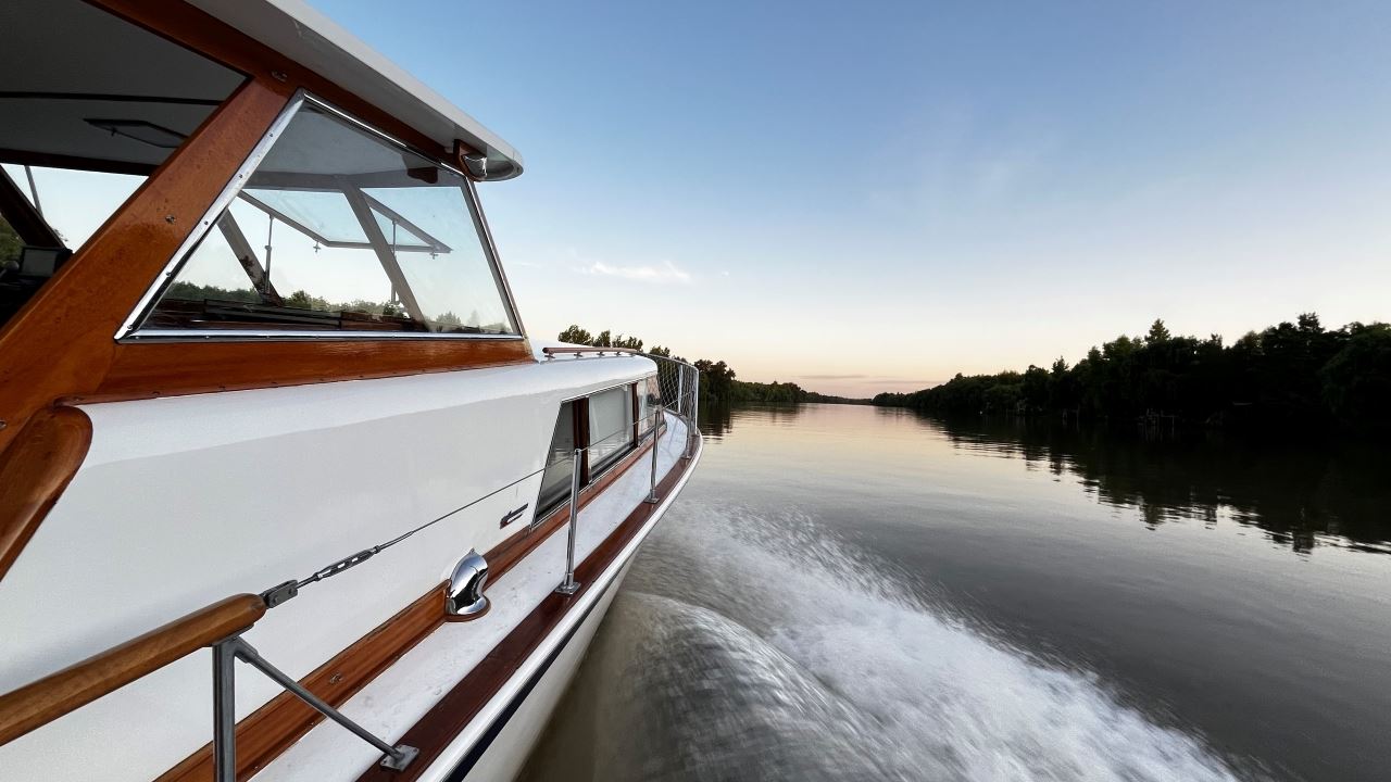 TOUR DE IATE PELO DELTA DO PARANÁ (7)