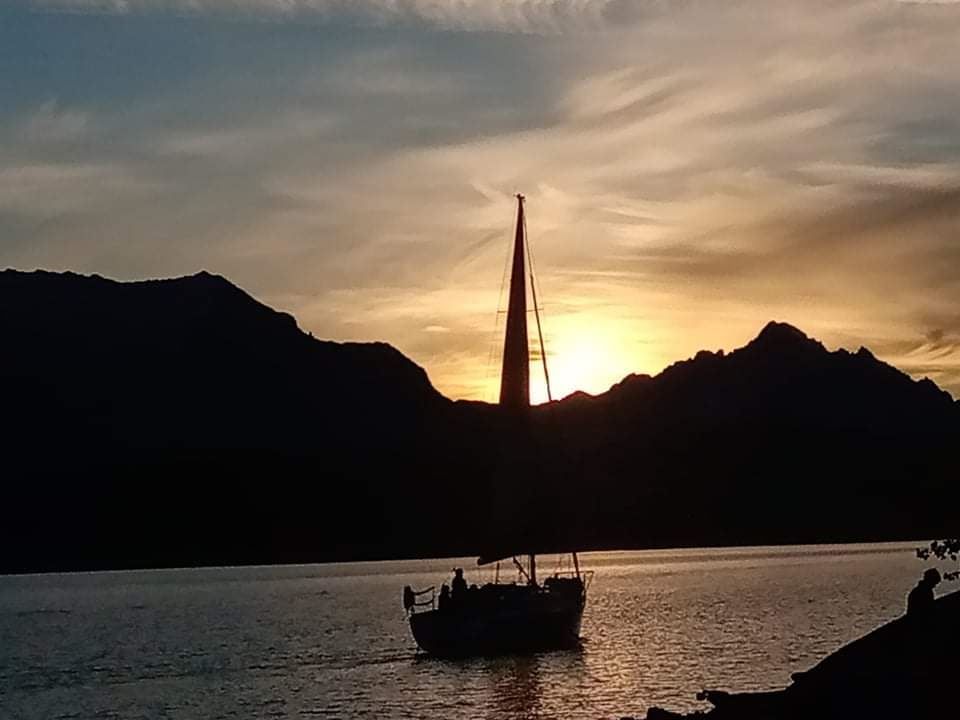 Sailing trip around Lake Nahuel Huapi (5)
