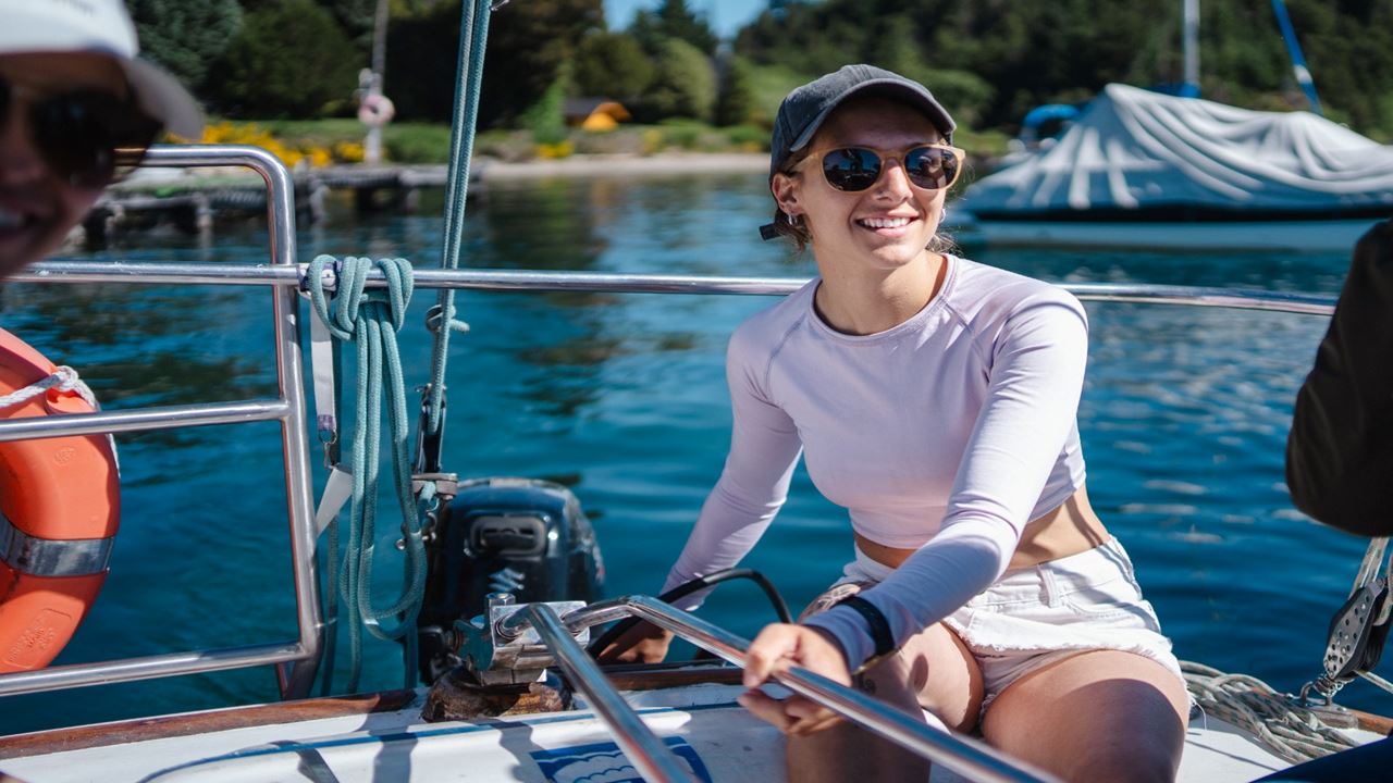 Sailing trip around Lake Nahuel Huapi (7)