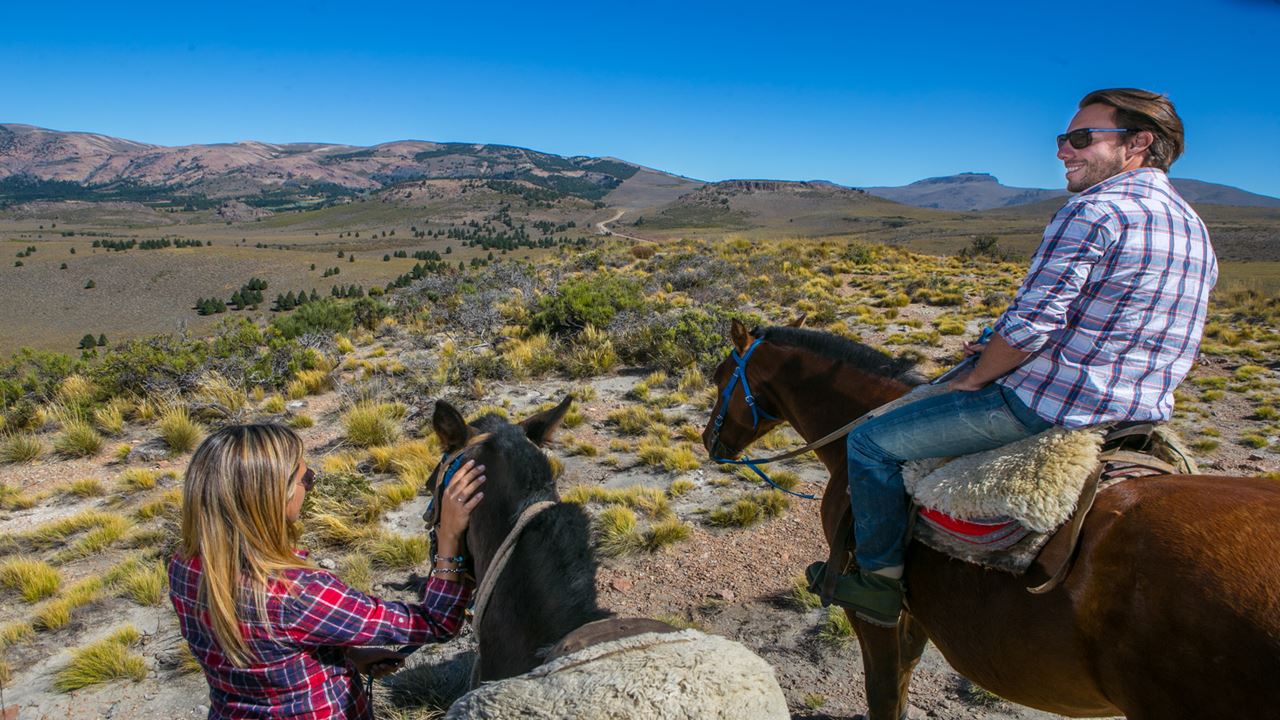 PROMO: SMALL CIRCUIT, HORSEBACK RIDING AND AIRPORT TRANSFERS (9)