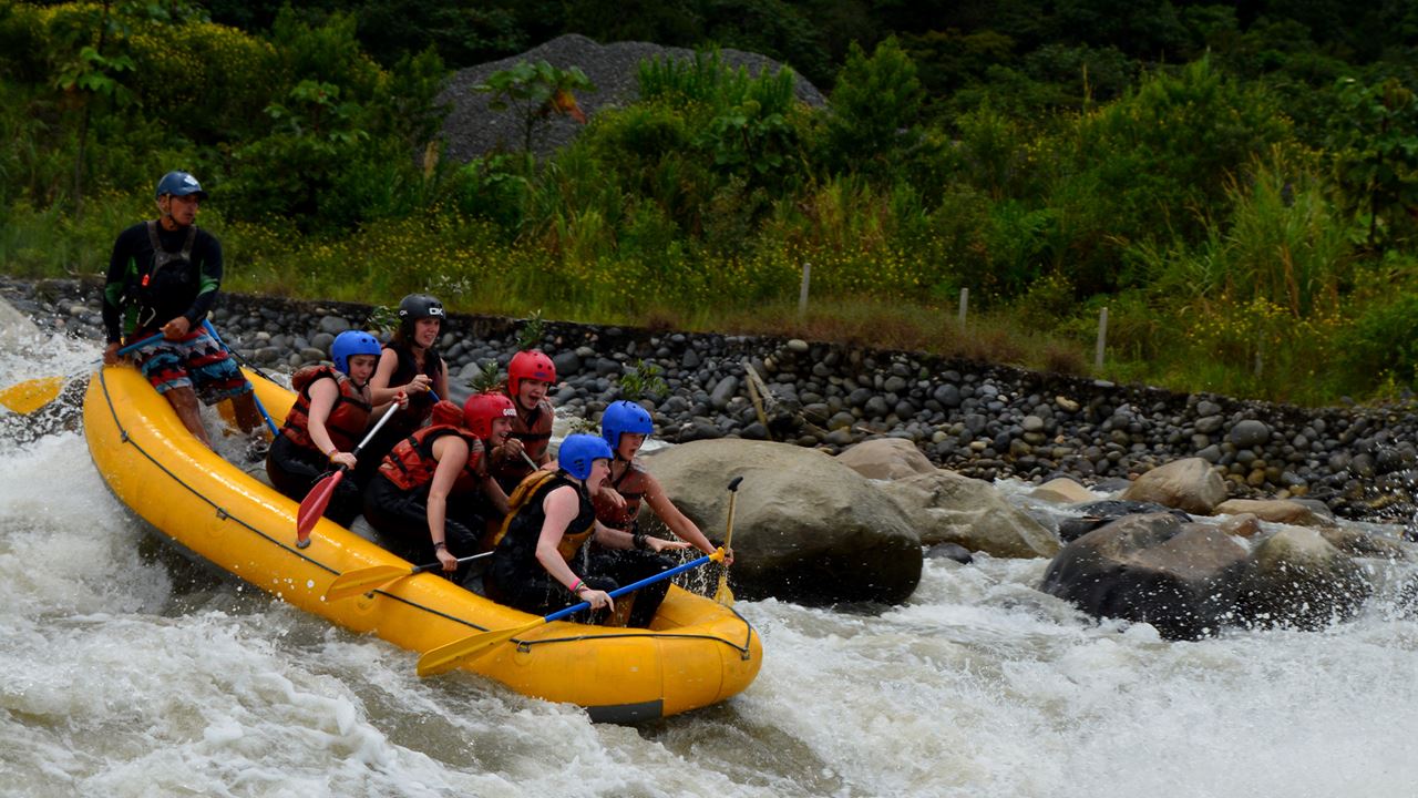 Rafting In Baños De Agua Santa: Pastaza River Level 3 And 4