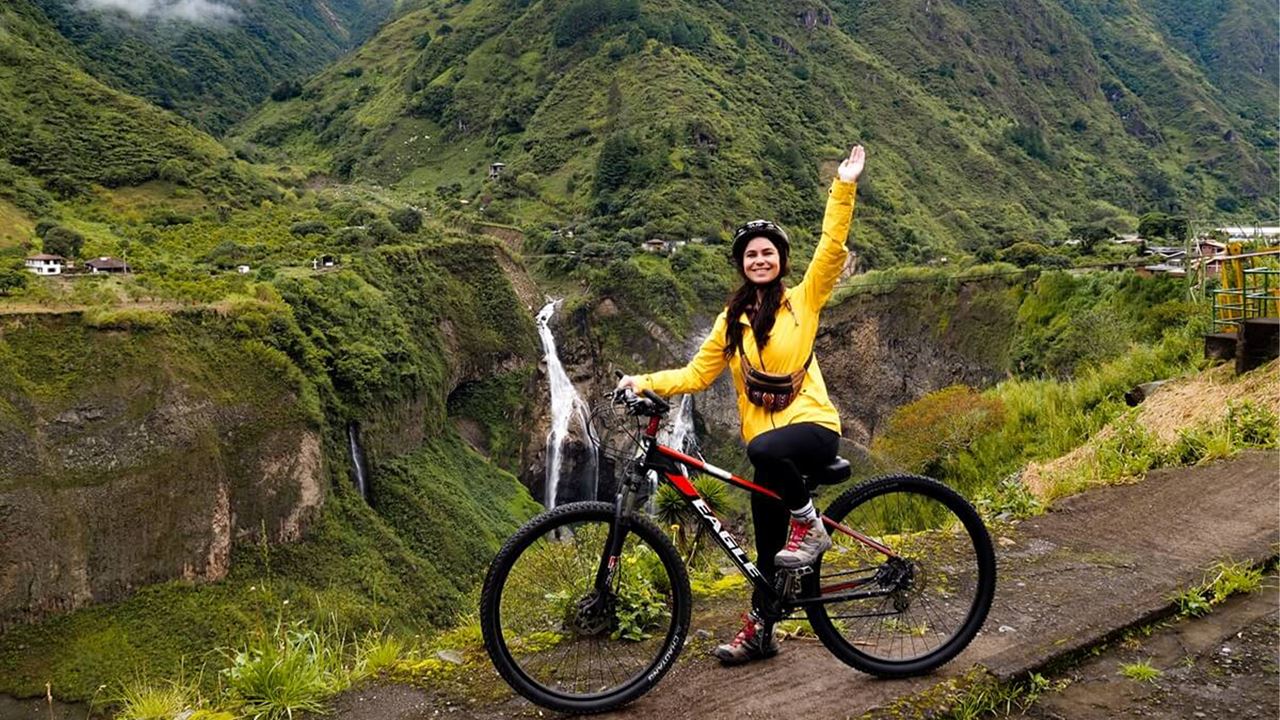 Route Des Cascades À Vélo : Aventure Au Pailón Del Diablo