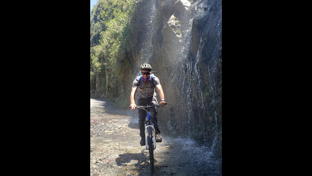 Wasserfallroute Mit Dem Fahrrad: Abenteuer Nach Pailón Del Diablo foto 4