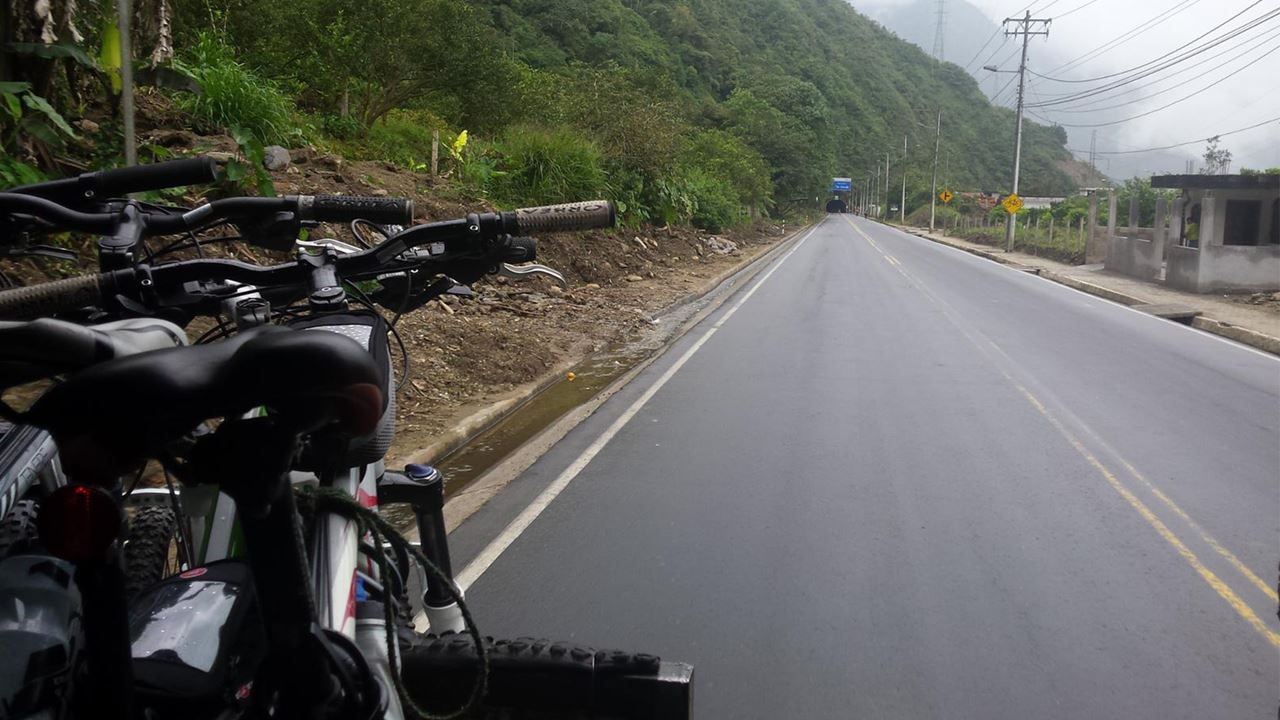 Wasserfallroute Mit Dem Fahrrad: Abenteuer Nach Pailón Del Diablo foto 6
