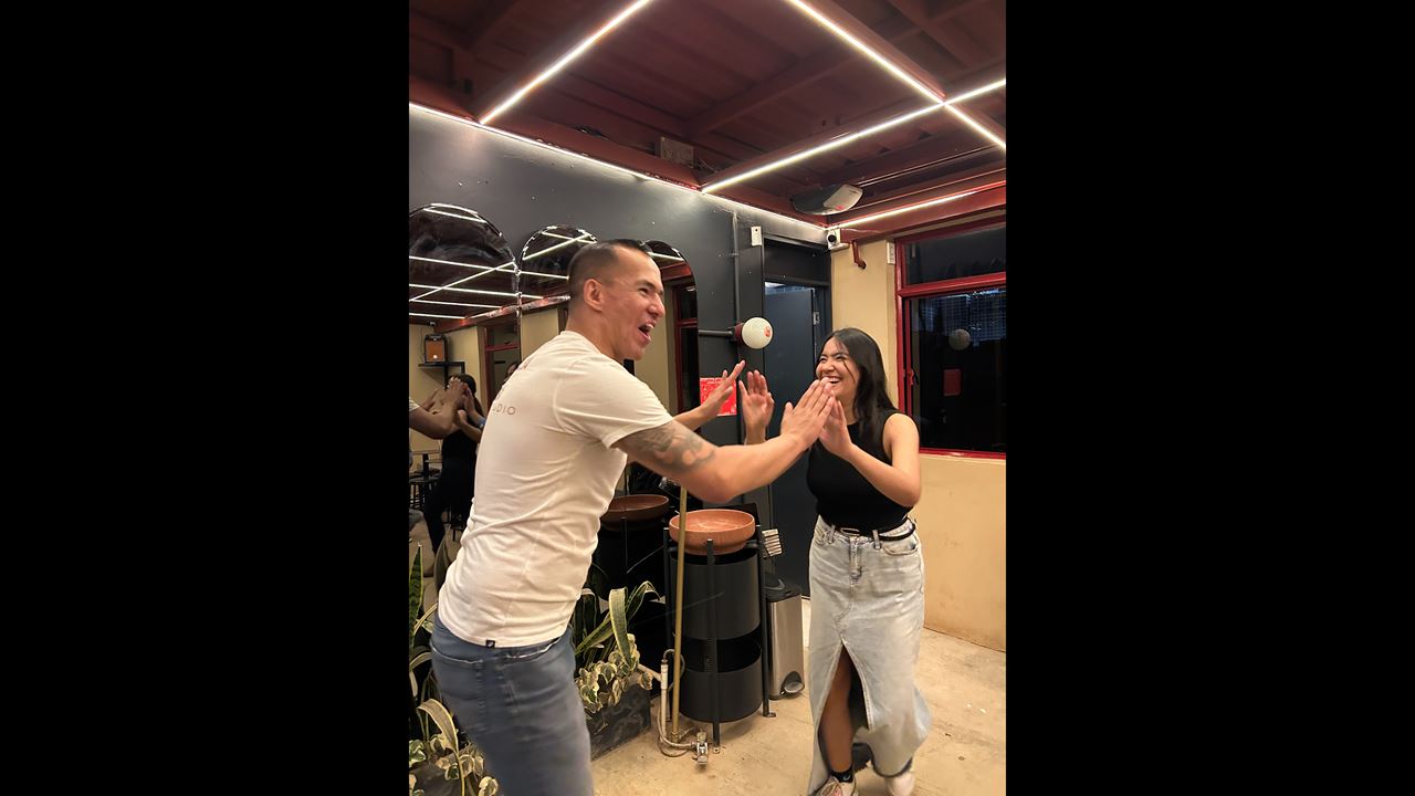 Salsa Tejo: Ein kolumbianisches Erlebnis von Rhythmus und Tradition (6)