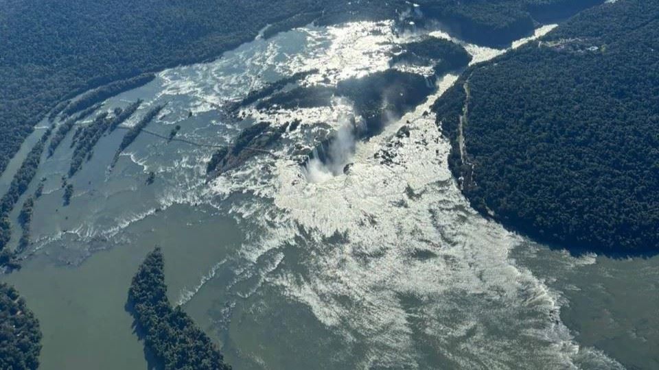 VOO SOBRE AS CATARATAS (5)