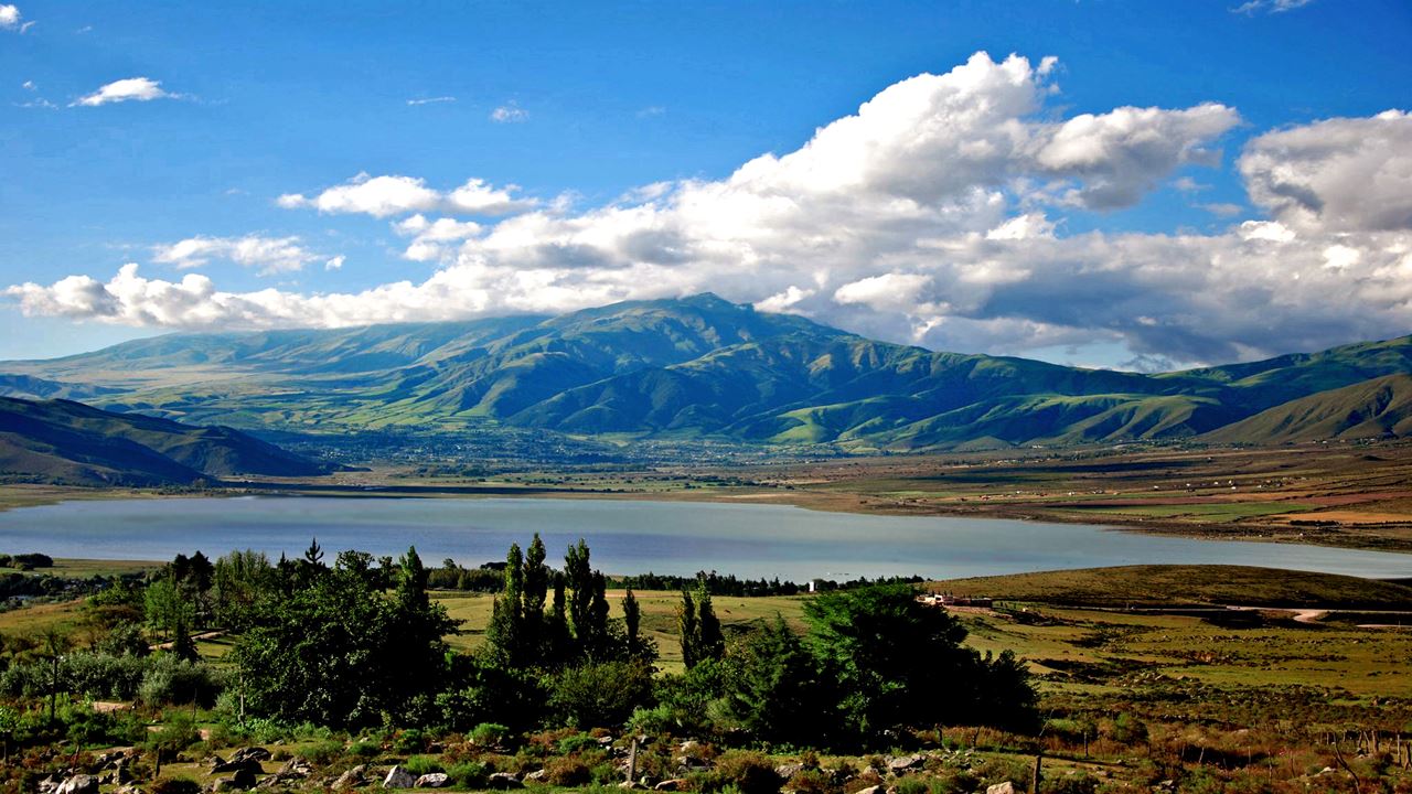 Tafi Del Valle Y Cafayate