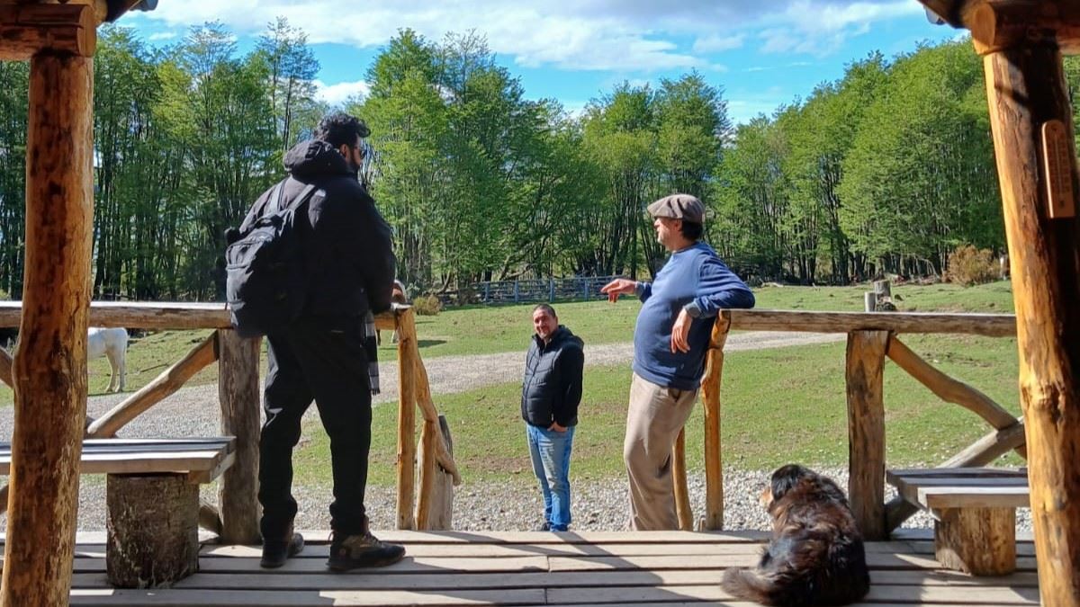 TOUR 4X4 EN LAGO ESCONDIDO (11)